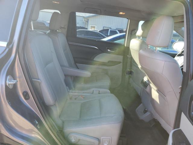 2015 TOYOTA HIGHLANDER - 5TDDKRFH9FS105946