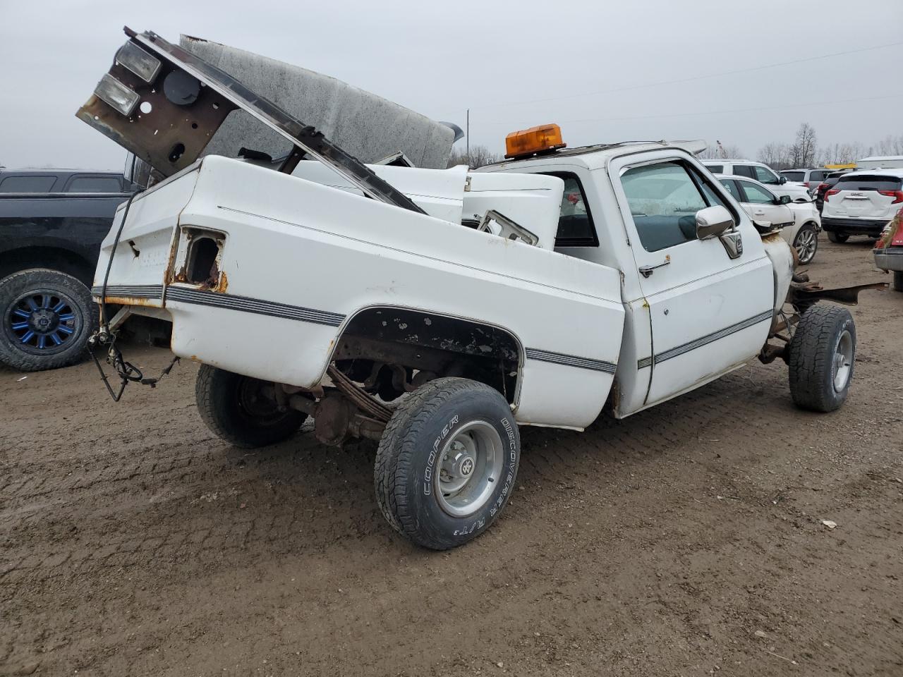 Lot #3006317461 1987 CHEVROLET V10