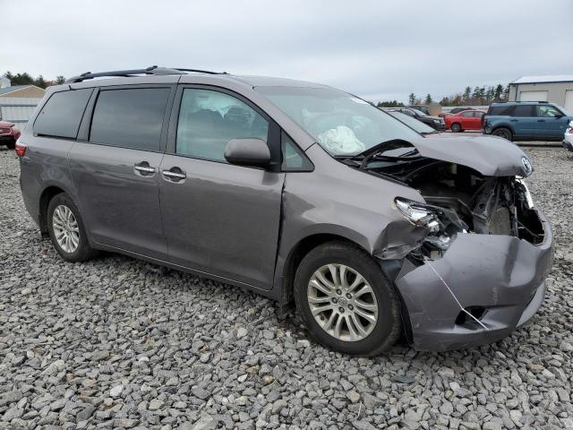 2016 TOYOTA SIENNA XLE - 5TDYK3DC5GS715267