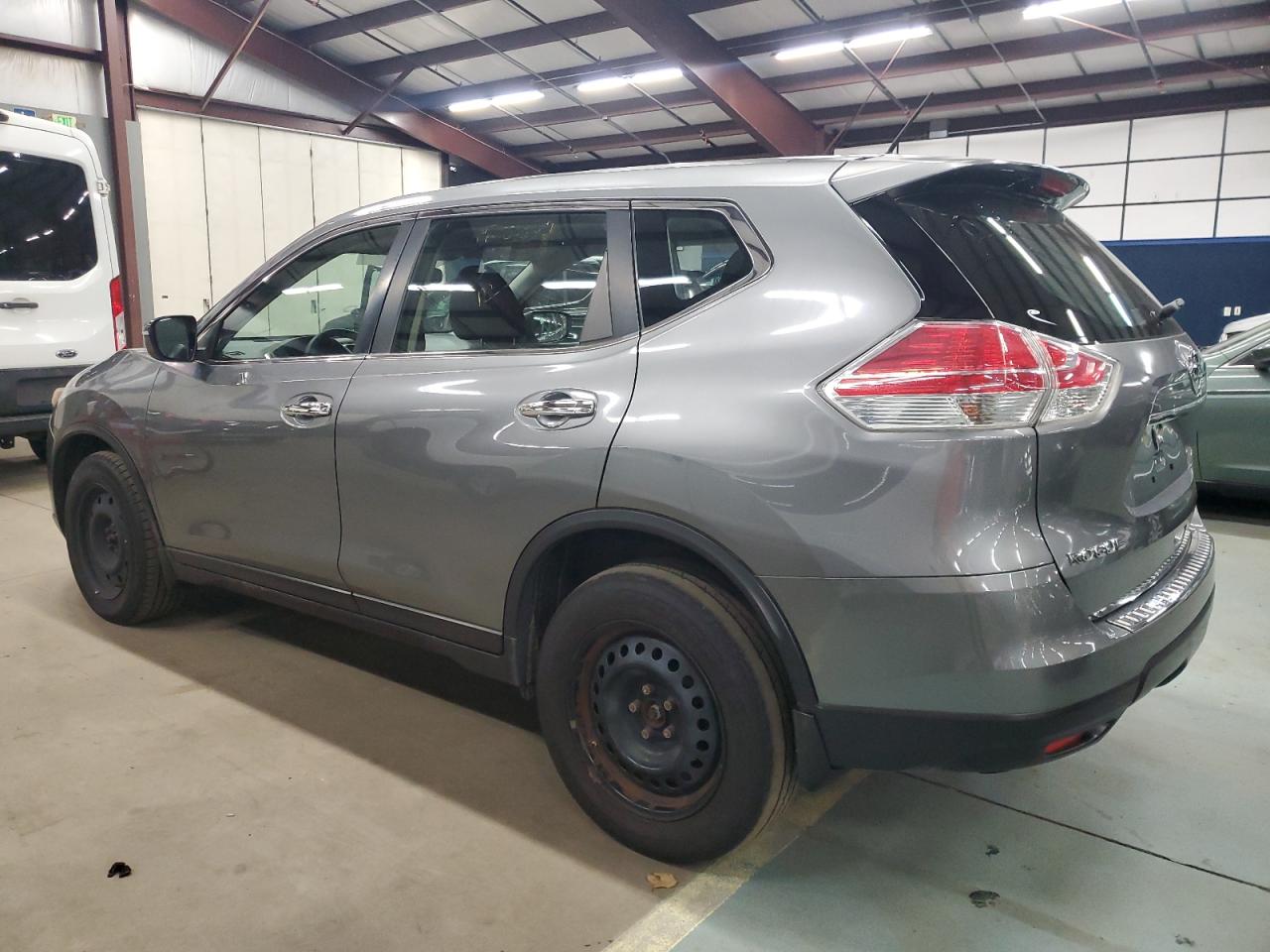 Lot #2993219447 2015 NISSAN ROGUE S