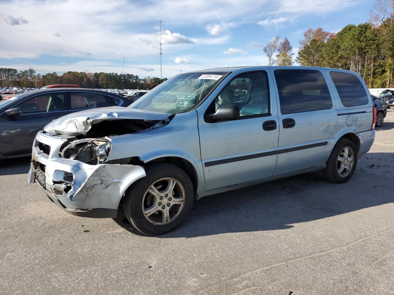  Salvage Chevrolet Uplander