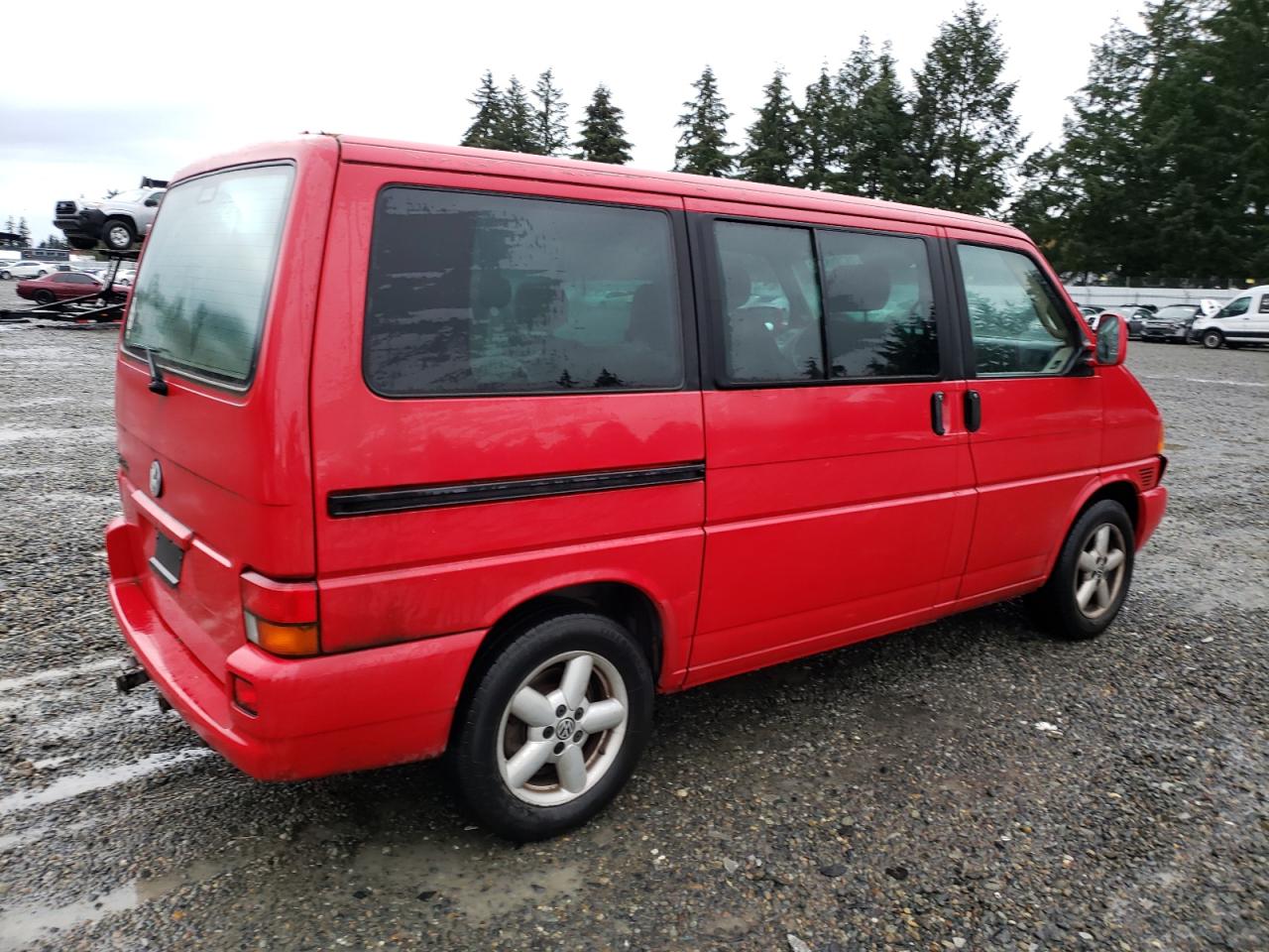 Lot #2993924314 2001 VOLKSWAGEN EUROVAN GL