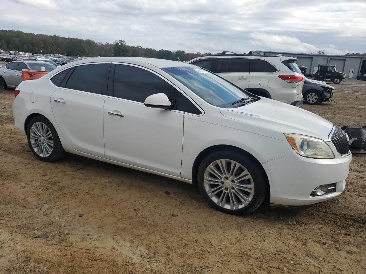 Lot #2994088298 2012 BUICK VERANO