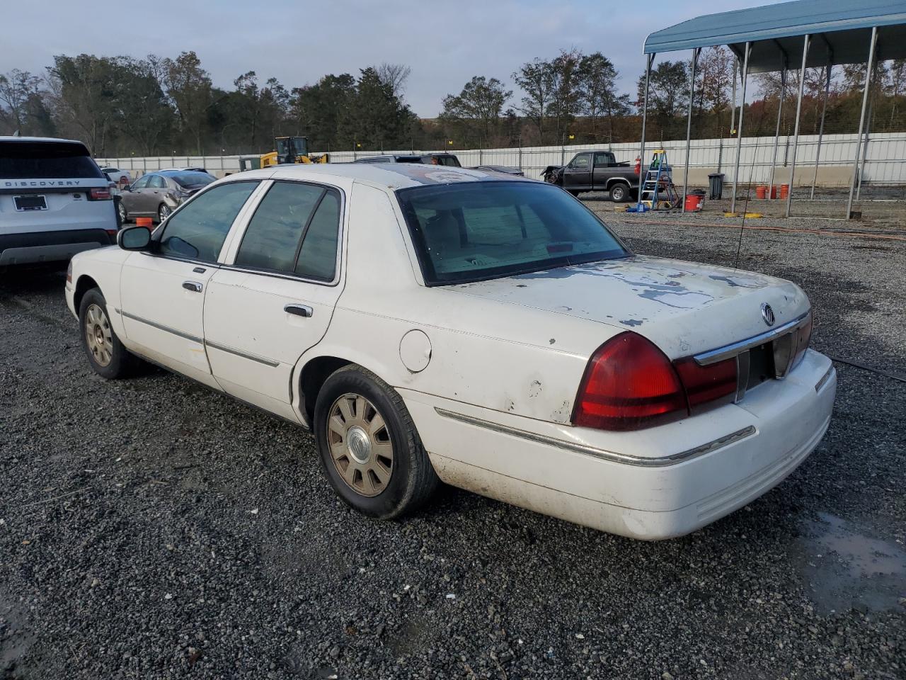 Lot #2962588743 2005 MERCURY GRAND MARQ