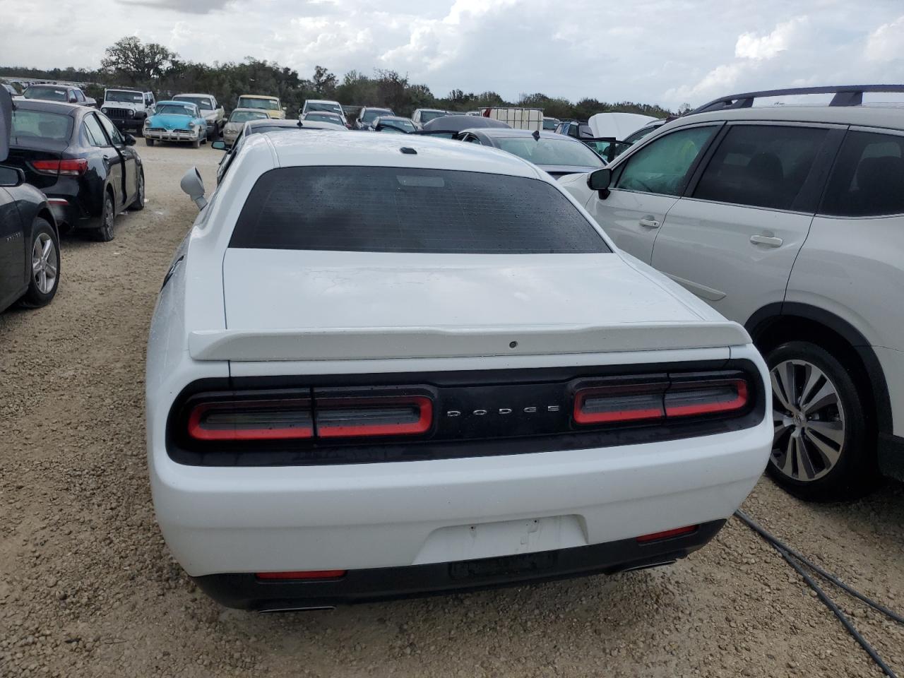 Lot #2985840509 2020 DODGE CHALLENGER