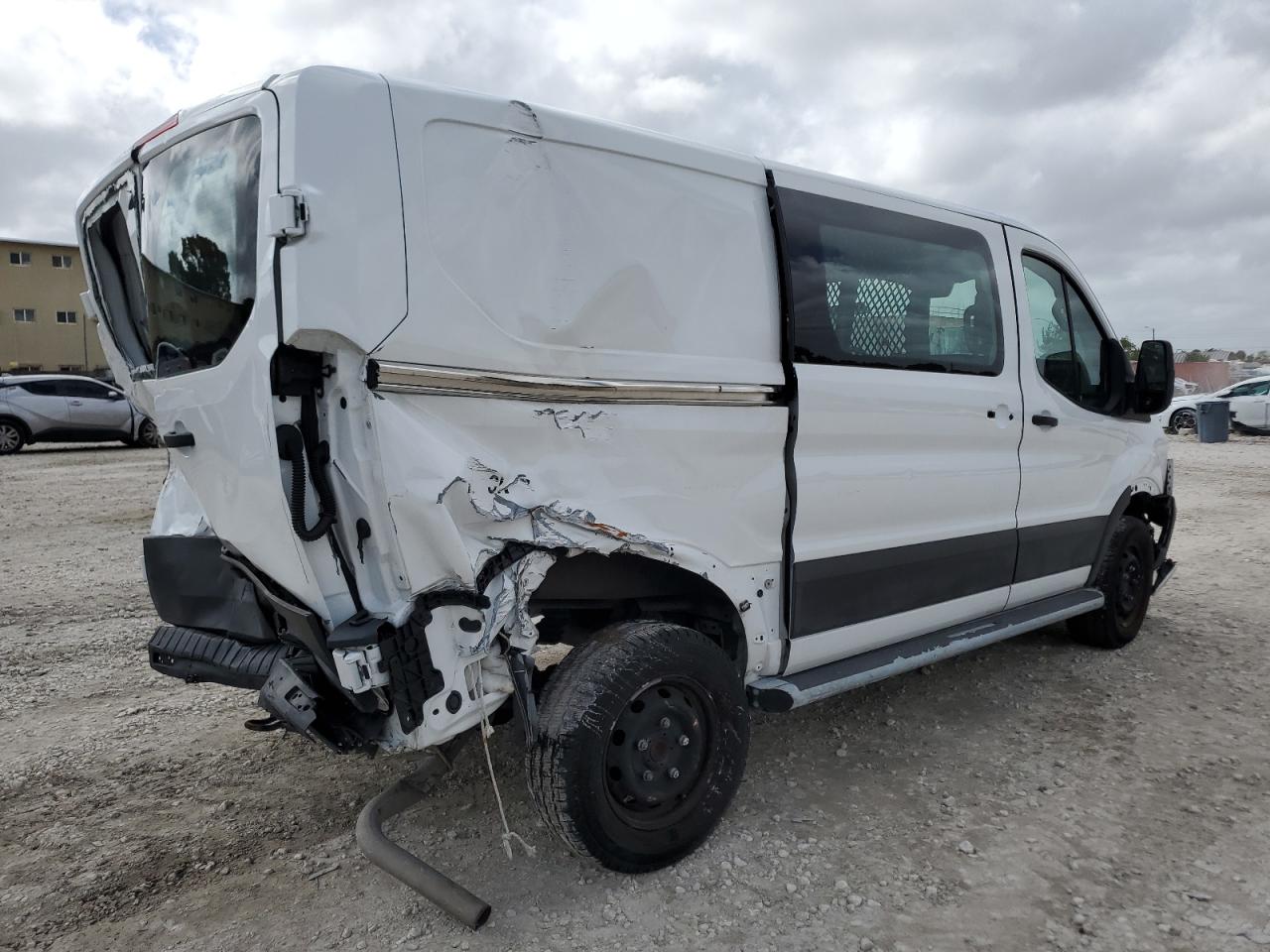 Lot #2985908156 2022 FORD TRANSIT T-