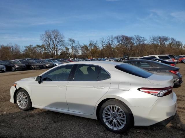 2018 TOYOTA CAMRY L - 4T1B11HK3JU097895