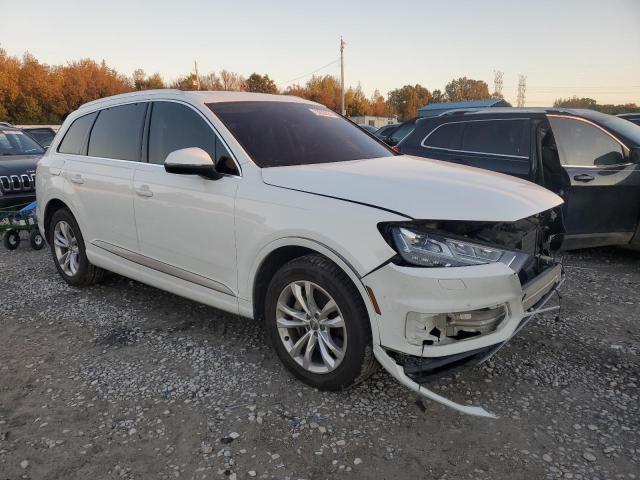 VIN WA1LAAF7XKD043206 2019 AUDI Q7 no.4