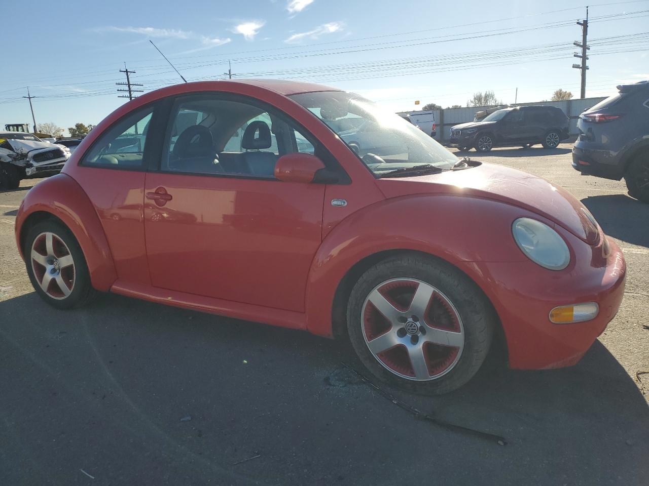 Lot #2991662007 2002 VOLKSWAGEN NEW BEETLE