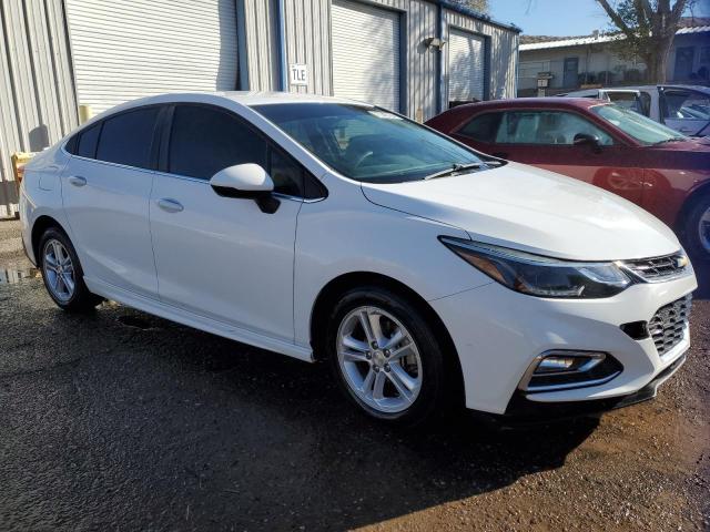 2018 CHEVROLET CRUZE LT - 1G1BE5SM2J7235556