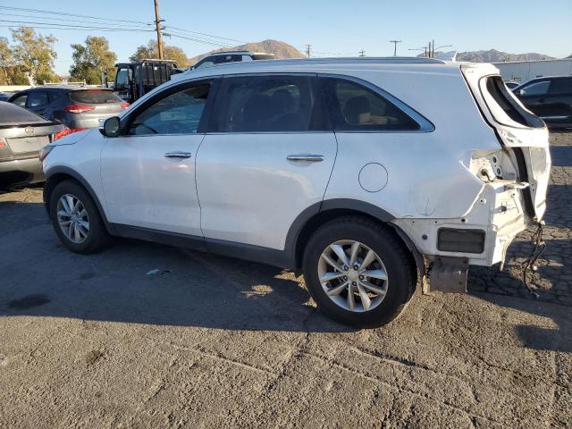 VIN 5XYPG4A39HG280596 2017 KIA SORENTO no.2