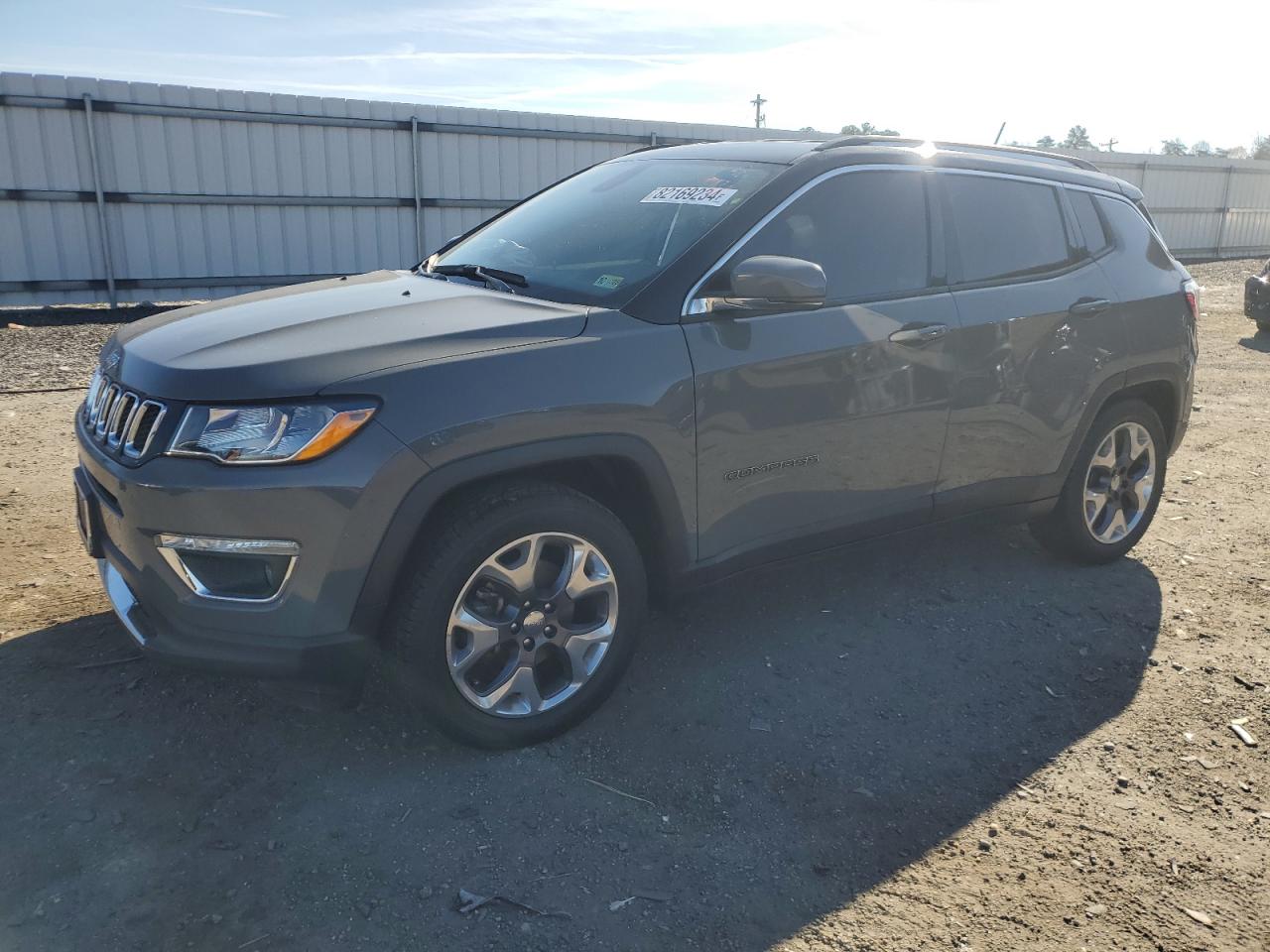  Salvage Jeep Compass