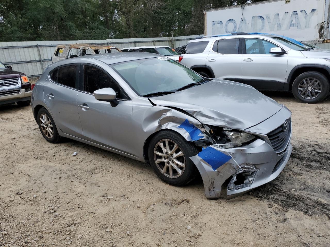 Lot #3027090791 2014 MAZDA 3 TOURING