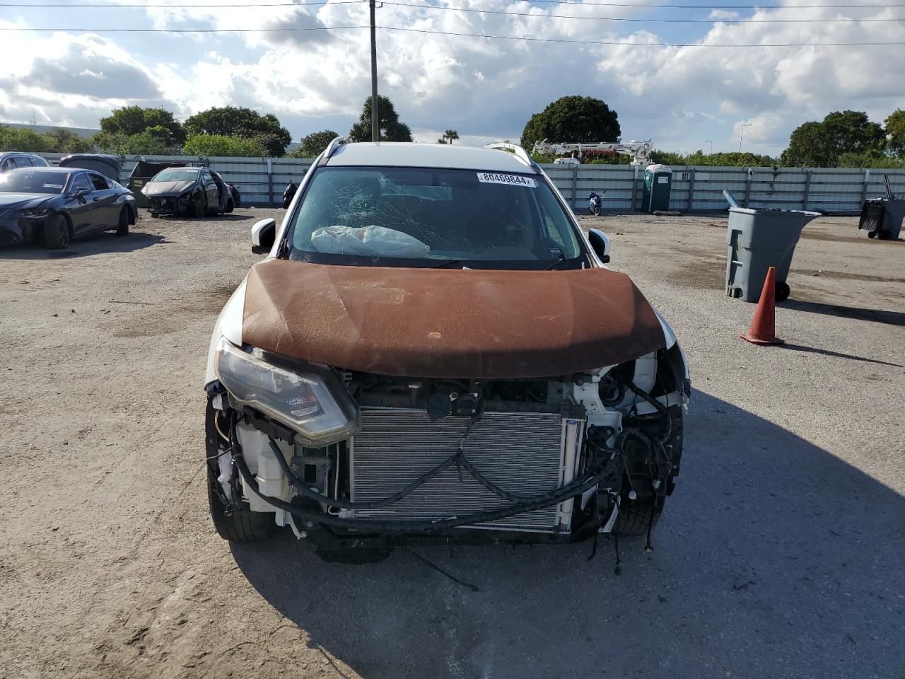 Lot #2974382485 2017 NISSAN ROGUE S