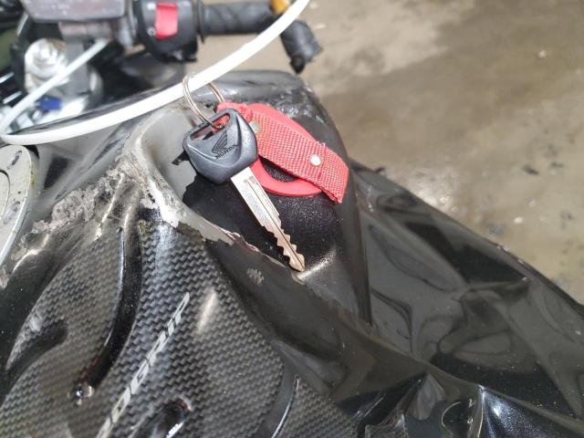 2006 HONDA VFR800 JH2RC46176M800101