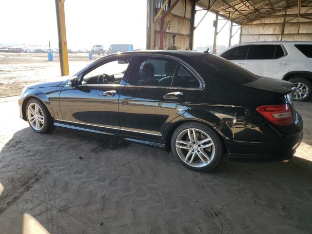 VIN WDDGF4HB8DA851432 2013 MERCEDES-BENZ C-CLASS no.2