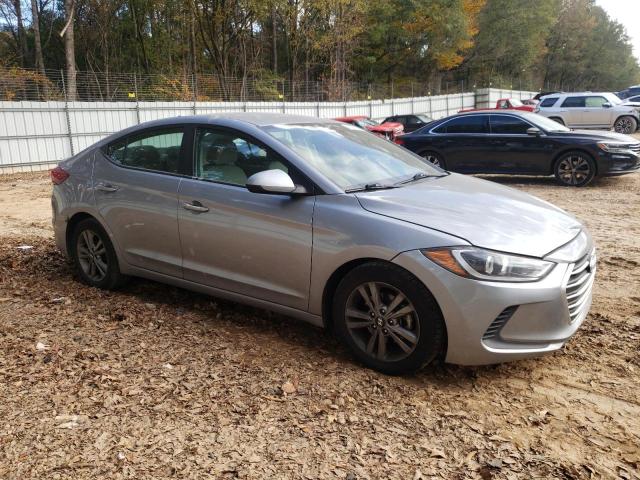 2017 HYUNDAI ELANTRA SE - 5NPD84LF3HH106152