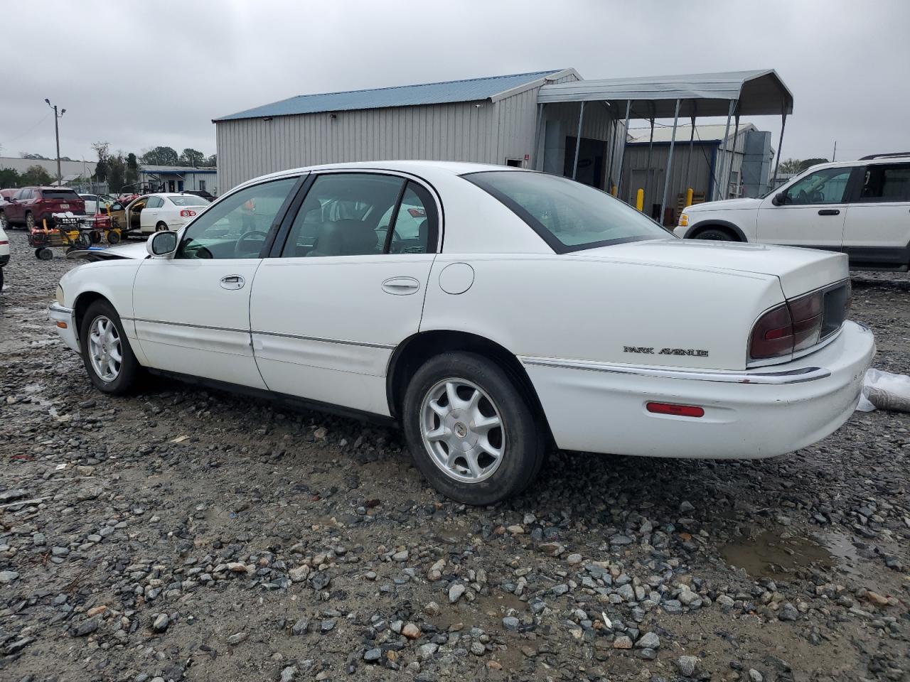 Lot #3008951588 2000 BUICK PARK AVENU