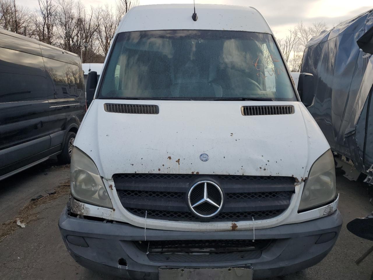 Lot #2990796354 2012 MERCEDES-BENZ SPRINTER 2