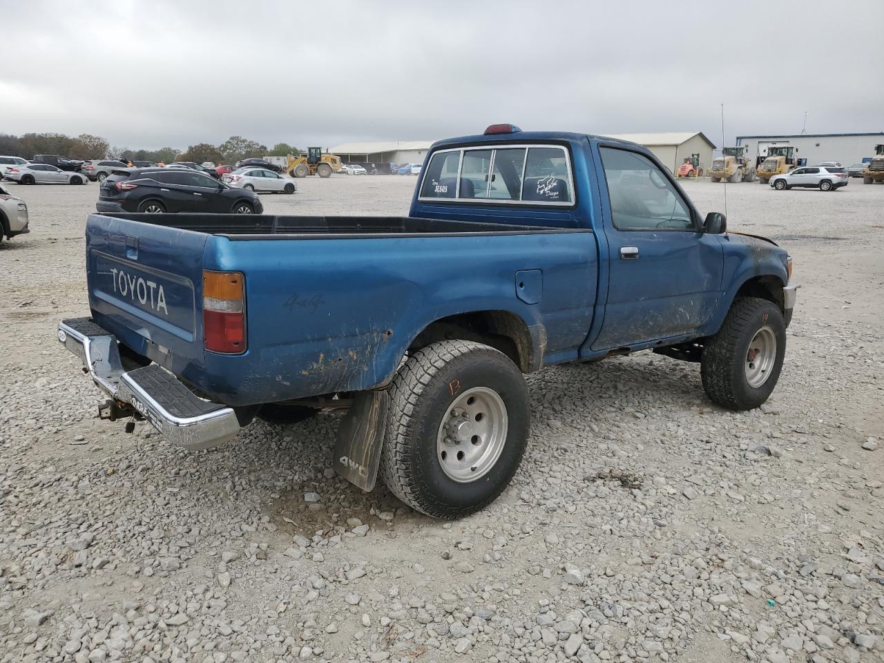 Lot #2979411610 1994 TOYOTA PICKUP 1/2