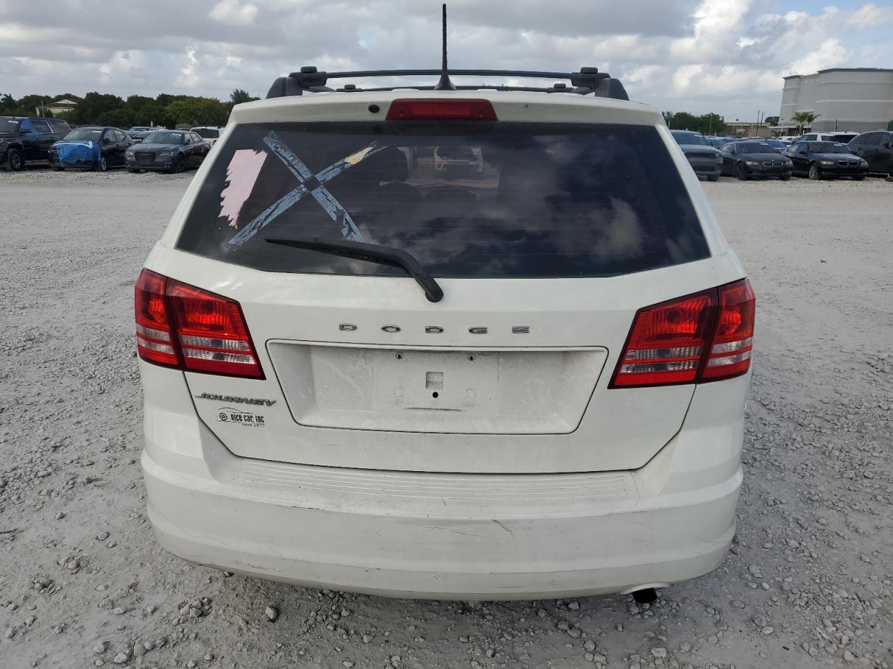 Lot #2994302121 2015 DODGE JOURNEY SE