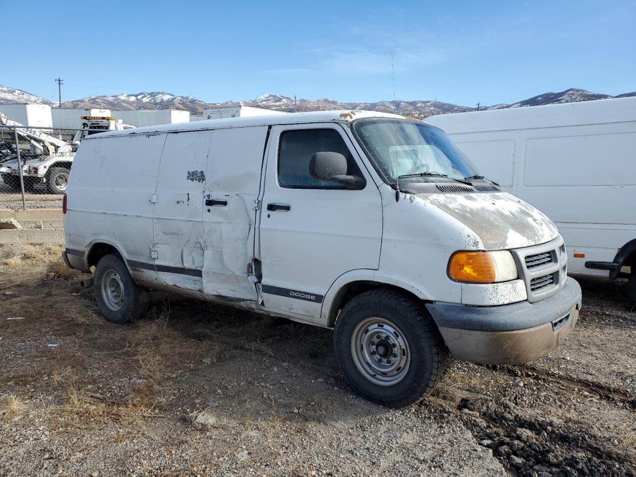 Lot #2994427039 2001 DODGE RAM VAN B2