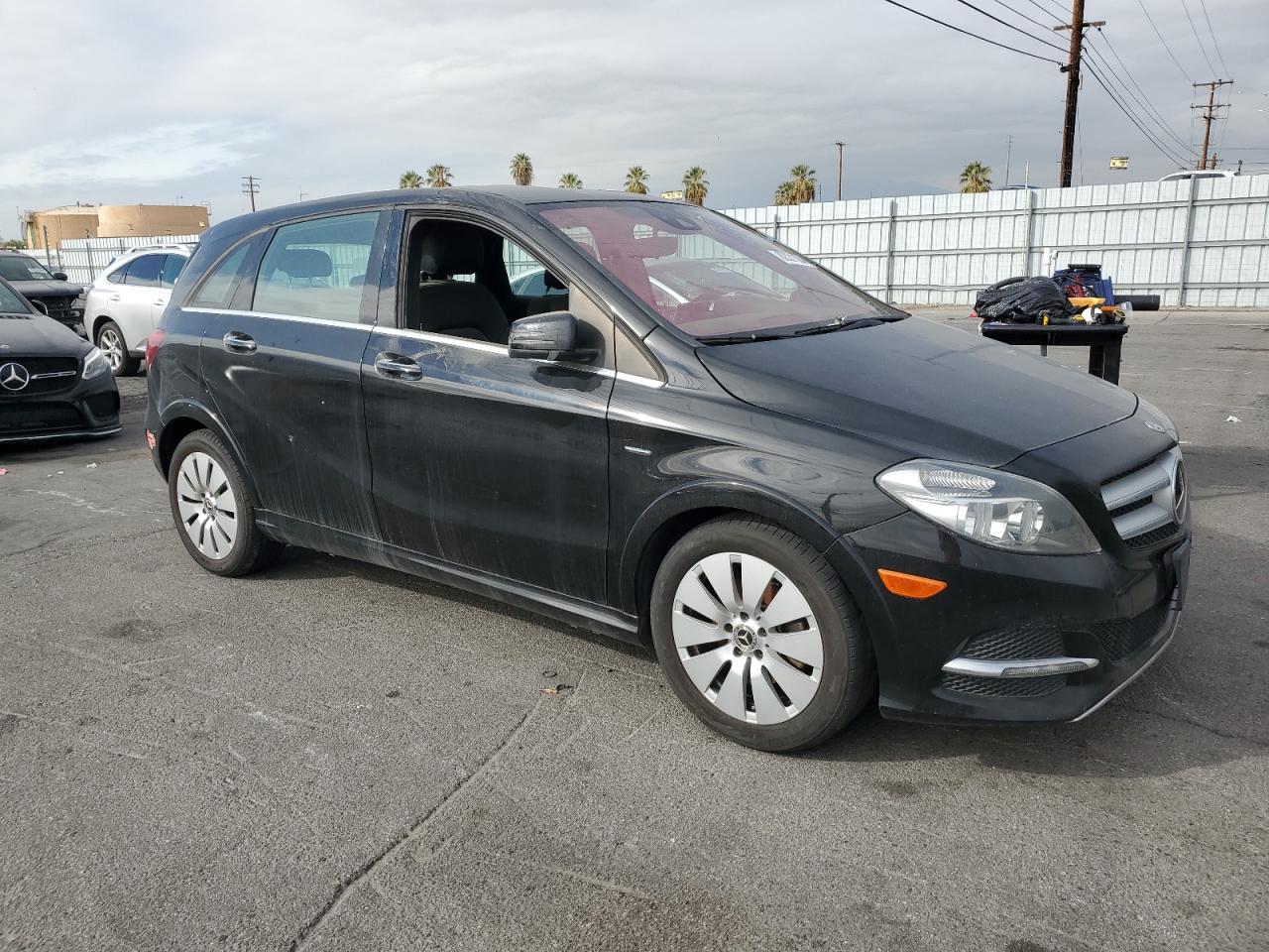 Lot #3020986321 2017 MERCEDES-BENZ B 250E