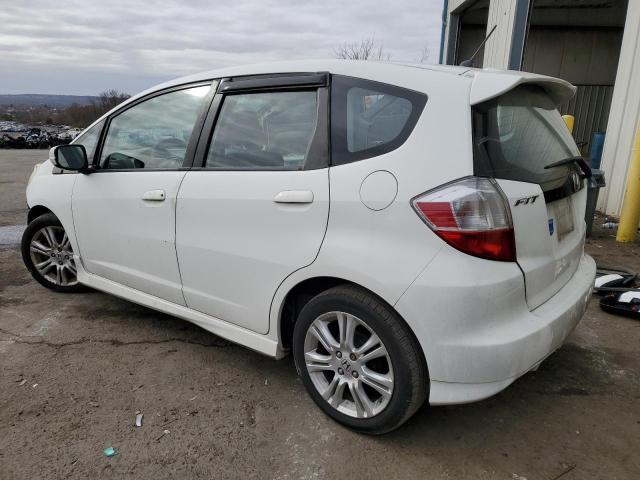 HONDA FIT SPORT 2009 white  gas JHMGE88659S023782 photo #3