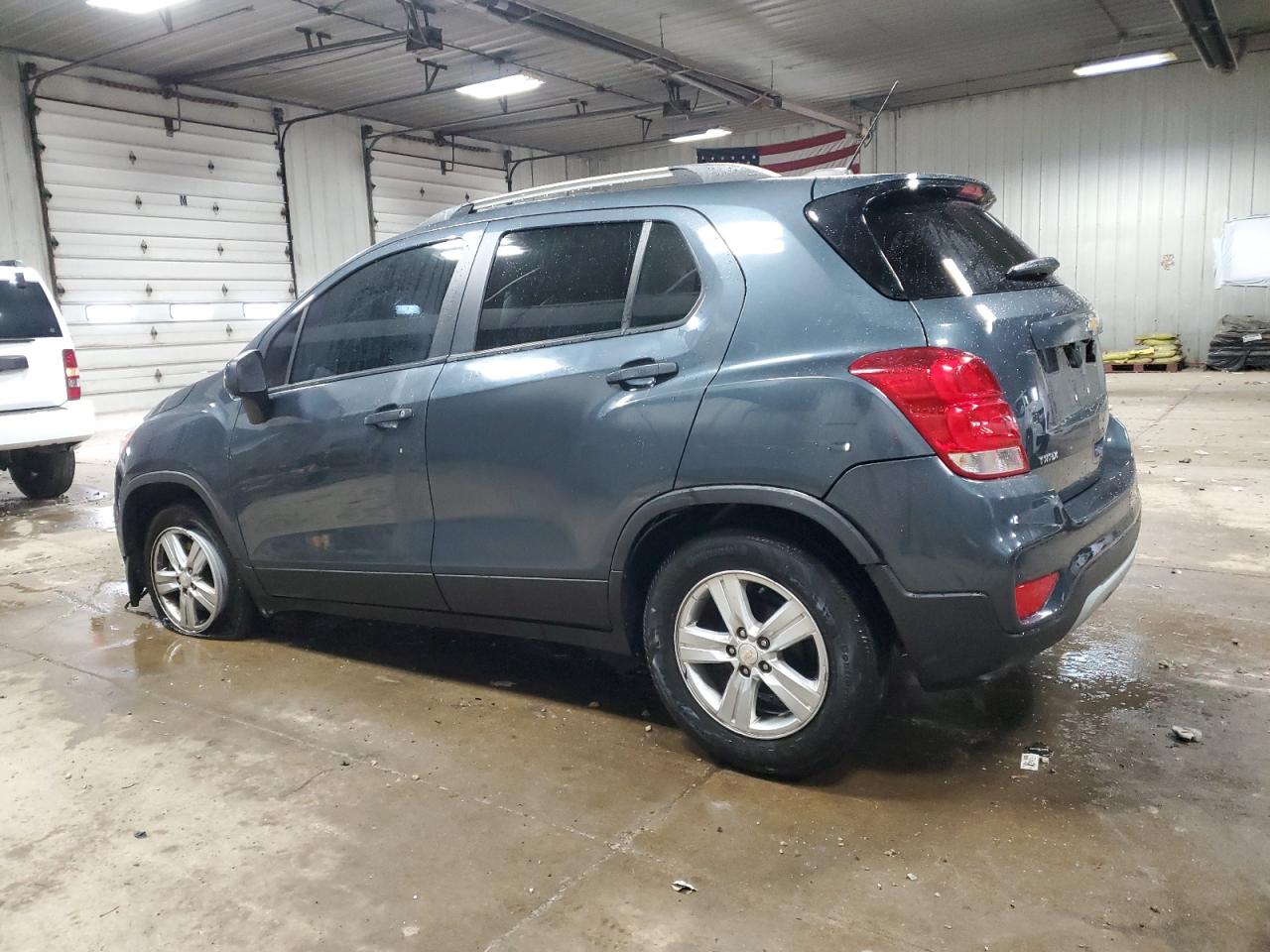 Lot #3048024044 2021 CHEVROLET TRAX 1LT