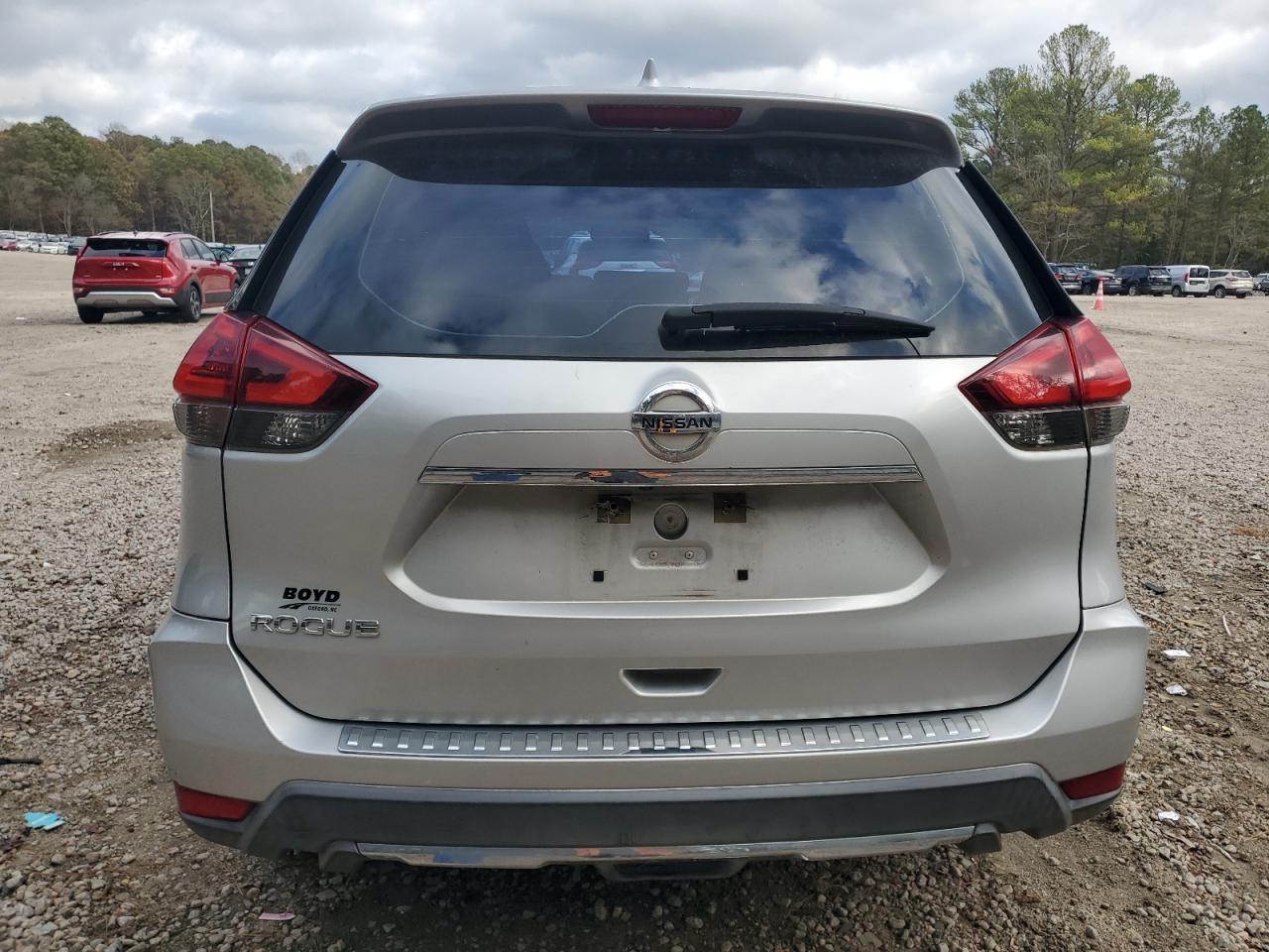 Lot #3040872184 2018 NISSAN ROGUE S