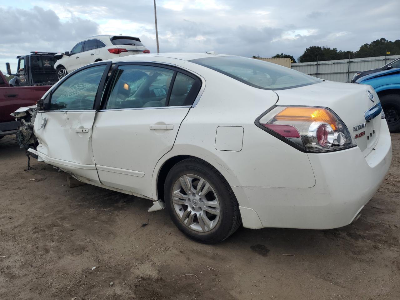 Lot #3021148423 2011 NISSAN ALTIMA BAS