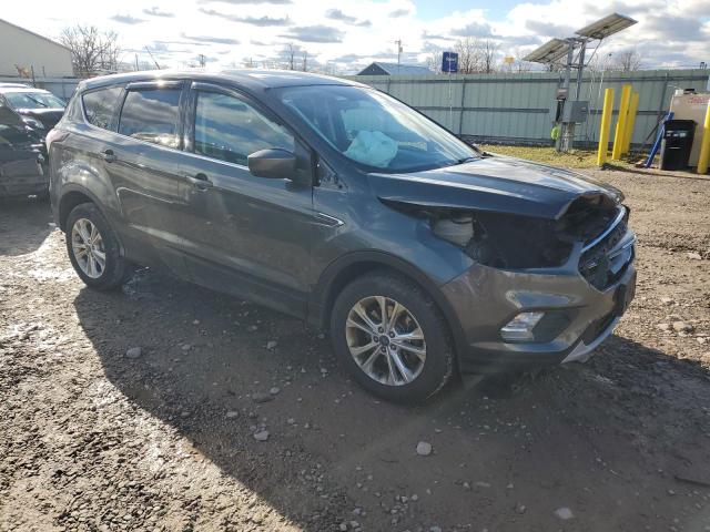2017 FORD ESCAPE SE - 1FMCU9G91HUC16935