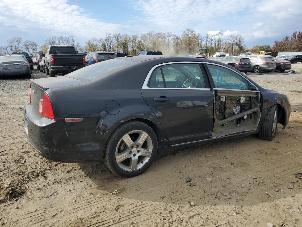 Lot #2986853927 2011 CHEVROLET MALIBU 2LT