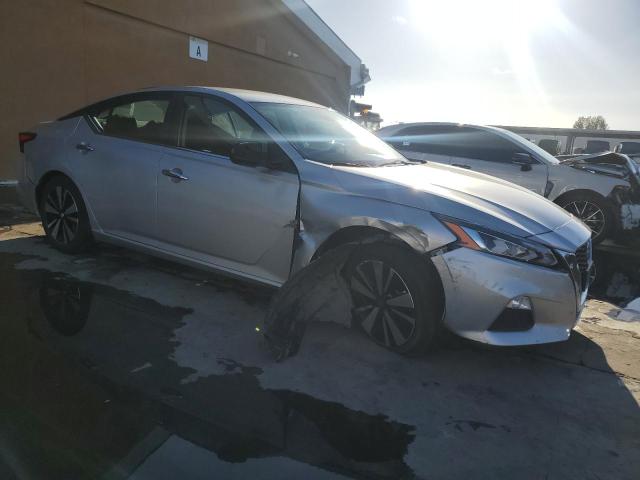 VIN 1N4BL4DV2NN307148 2022 Nissan Altima, SV no.4