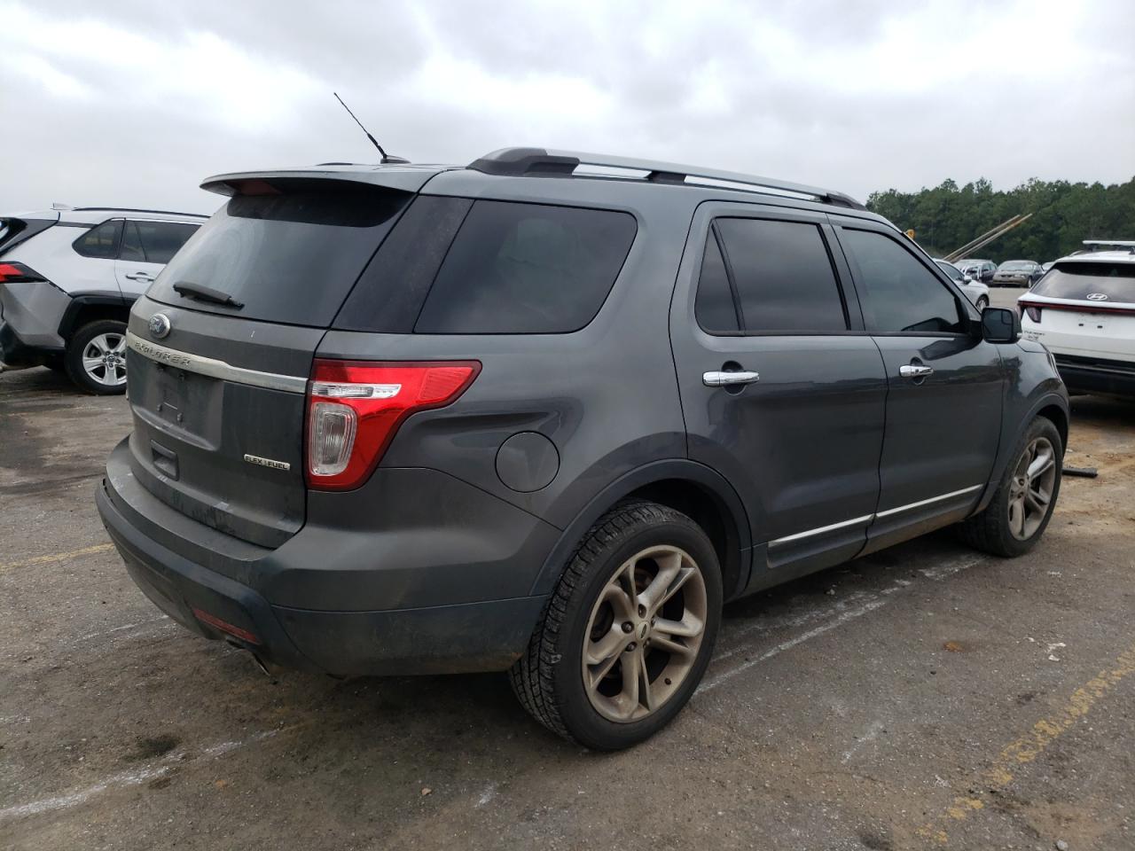 Lot #3024396530 2015 FORD EXPLORER L