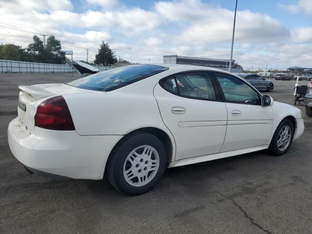 PONTIAC GRAND PRIX 2004 white  gas 2G2WP522641133927 photo #4