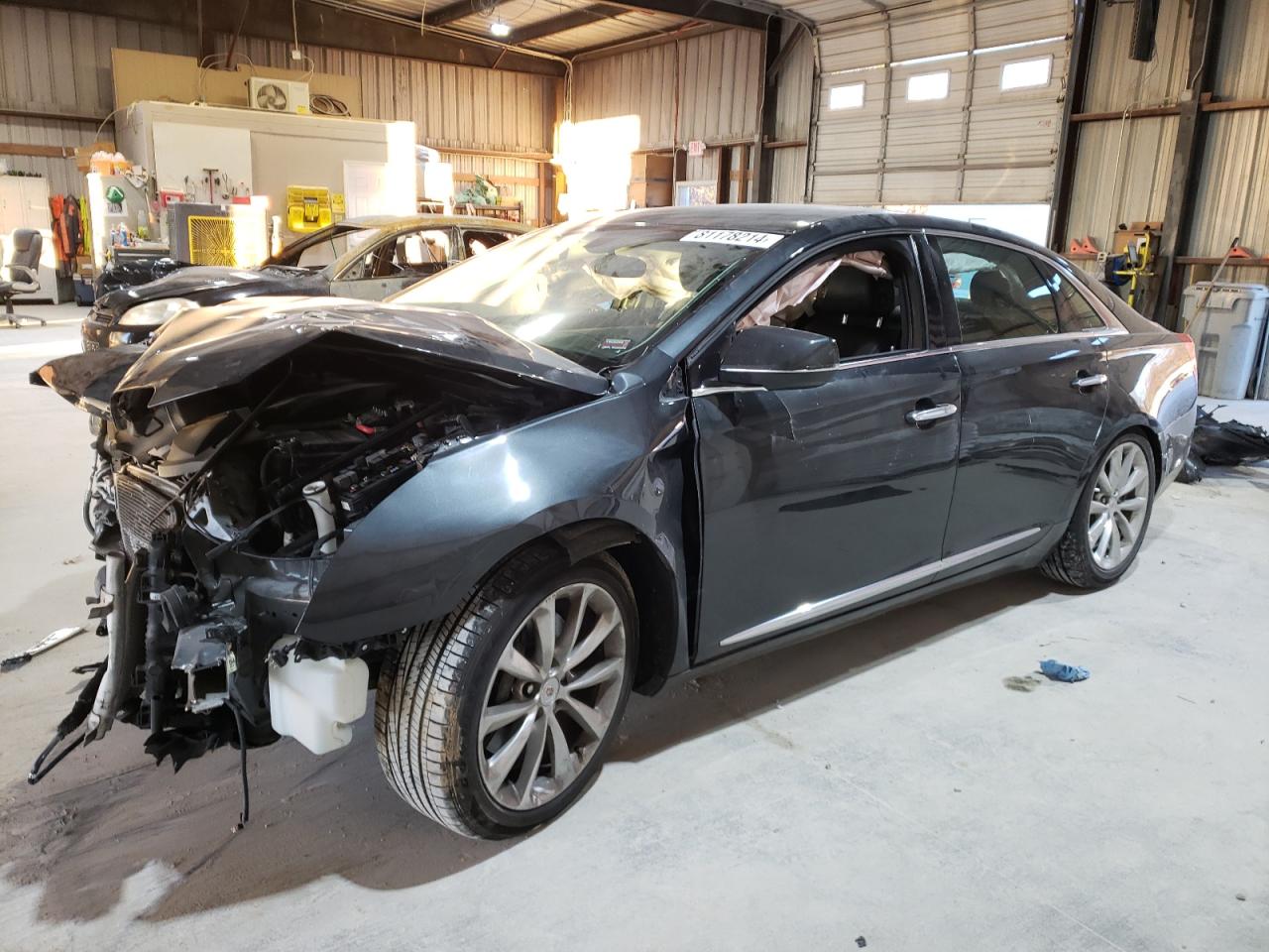 CADILLAC XTS LUXURY COLLECTION