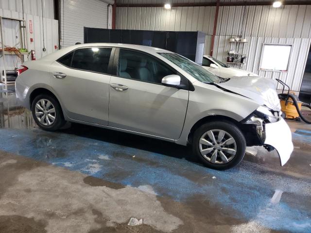 VIN 5YFBURHE7FP318696 2015 TOYOTA COROLLA no.4