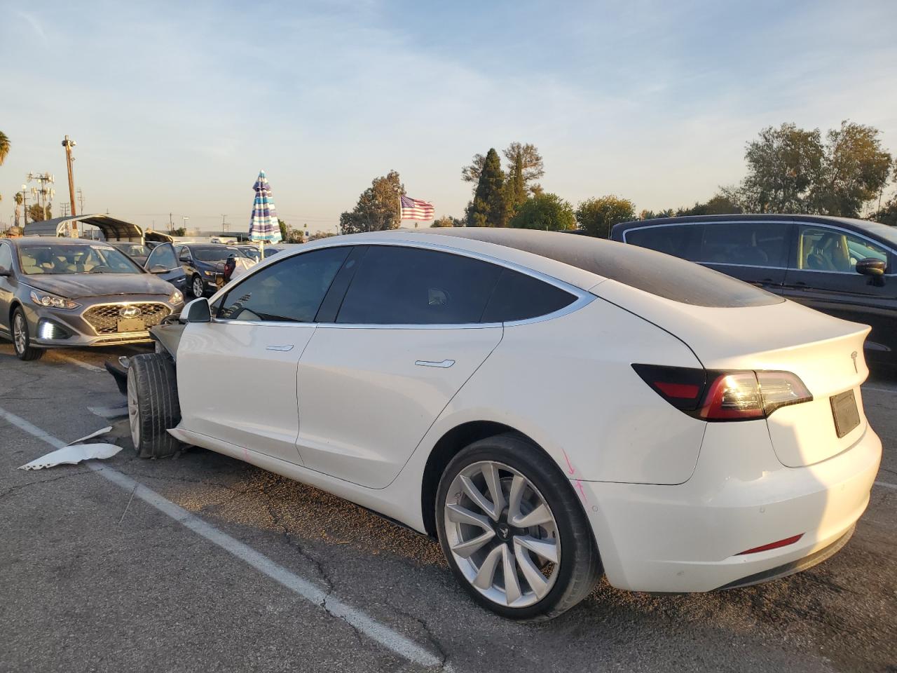 Lot #3033030025 2020 TESLA MODEL 3