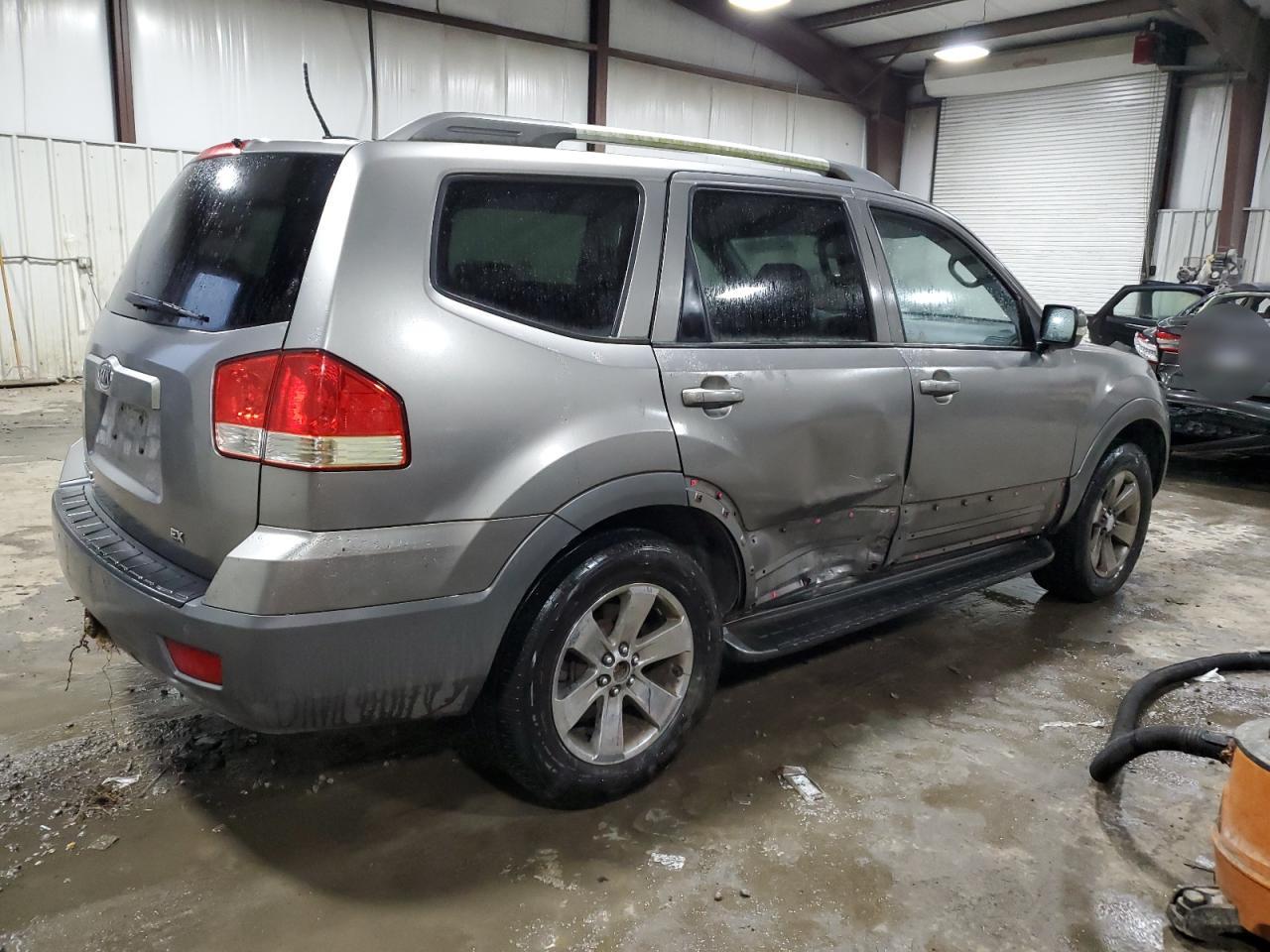 Lot #2979451680 2009 KIA BORREGO LX