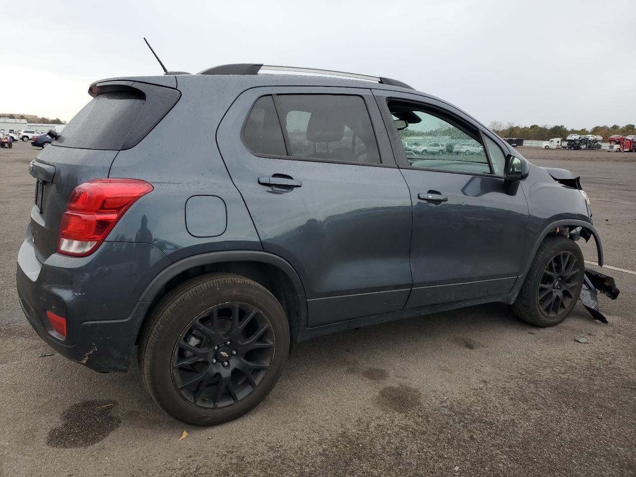 Lot #3027010845 2021 CHEVROLET TRAX 1LT