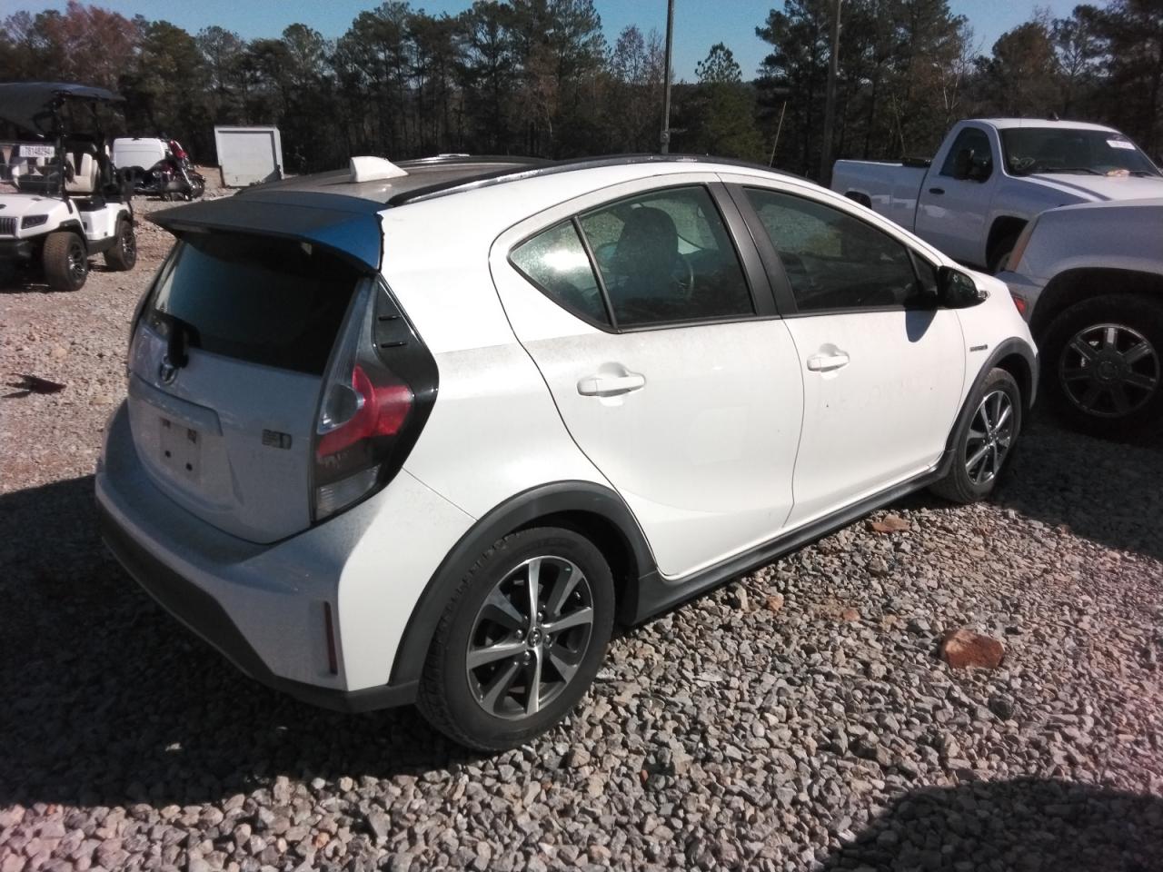 Lot #2979207972 2018 TOYOTA PRIUS C