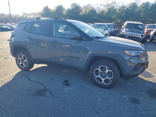 VIN 3C4NJDDB4NT135918 2022 JEEP COMPASS no.4