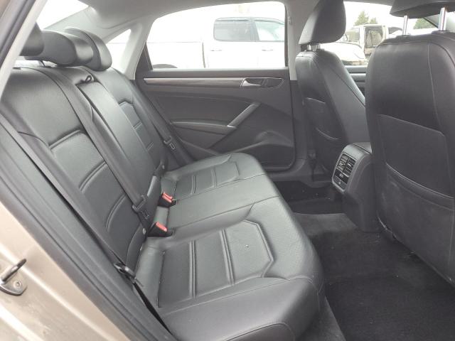 2016 VOLKSWAGEN PASSAT SE - 1VWBT7A34GC044803