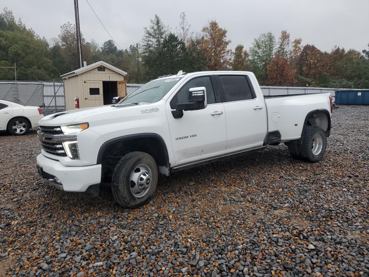 CHEVROLET SILVERADO K3500 HIGH COUNTRY