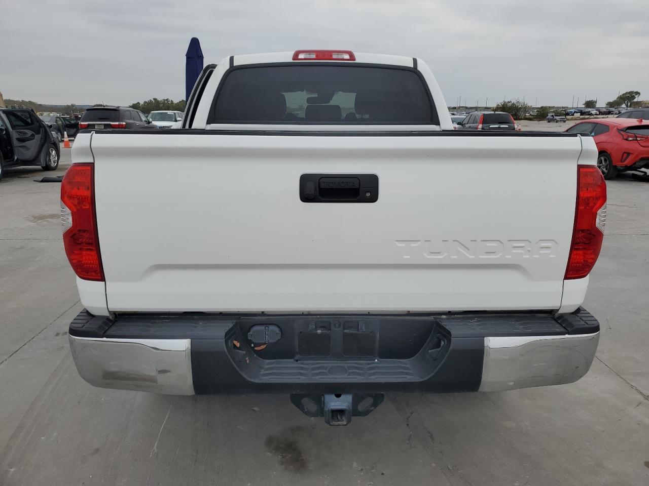 Lot #3006389091 2018 TOYOTA TUNDRA CRE