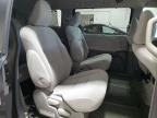 TOYOTA SIENNA LE photo