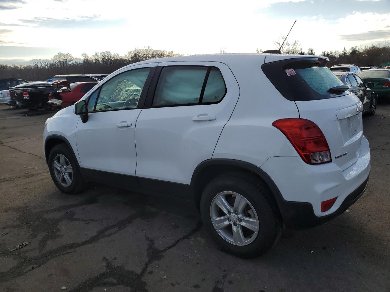 Lot #3034279154 2018 CHEVROLET TRAX LS