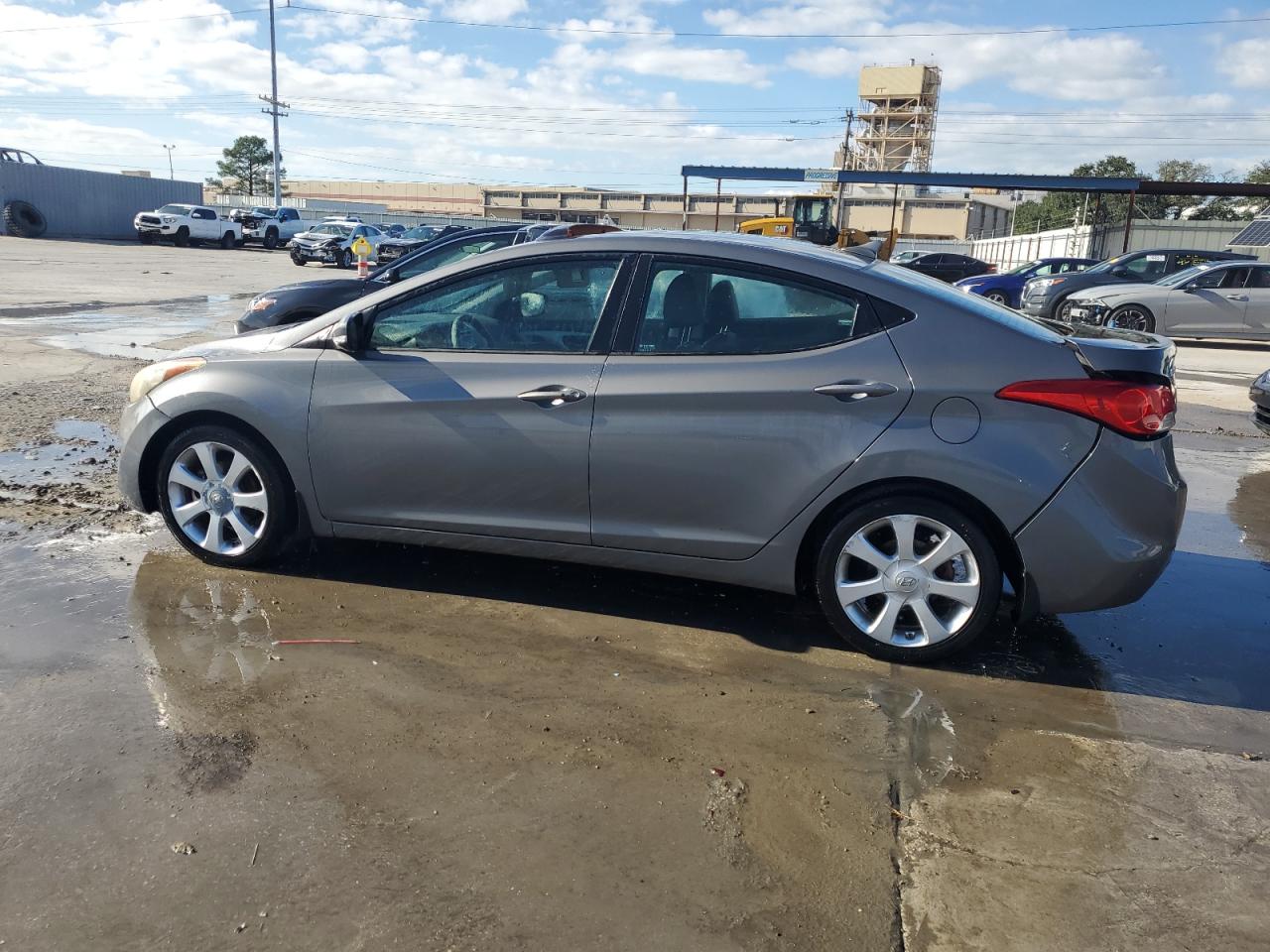 Lot #2972156151 2013 HYUNDAI ELANTRA GL