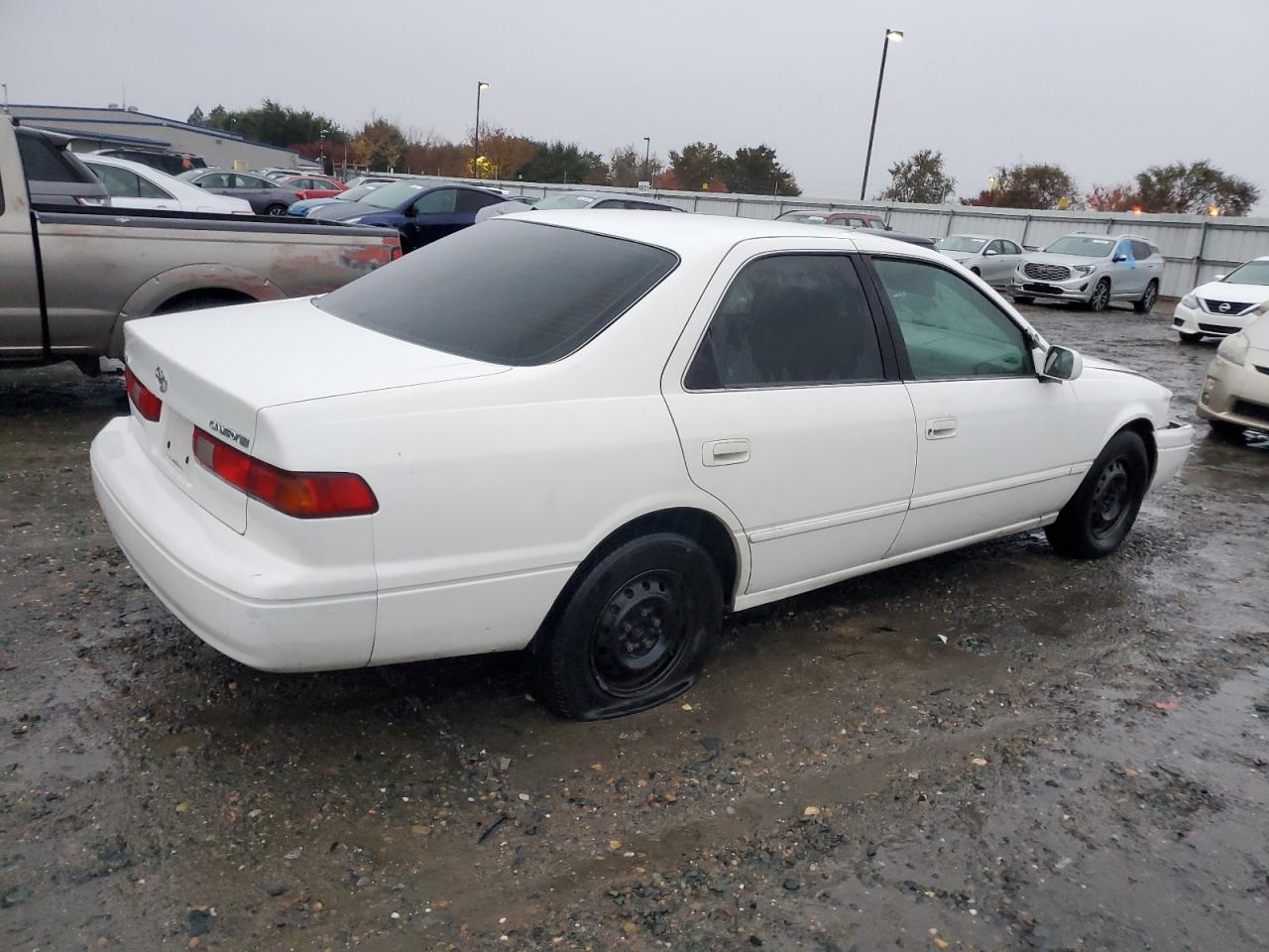 Lot #3030385491 1999 TOYOTA CAMRY CE